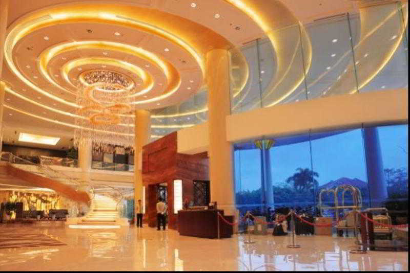 Golden Shining New Century Grand Hotel Beihai Exterior photo